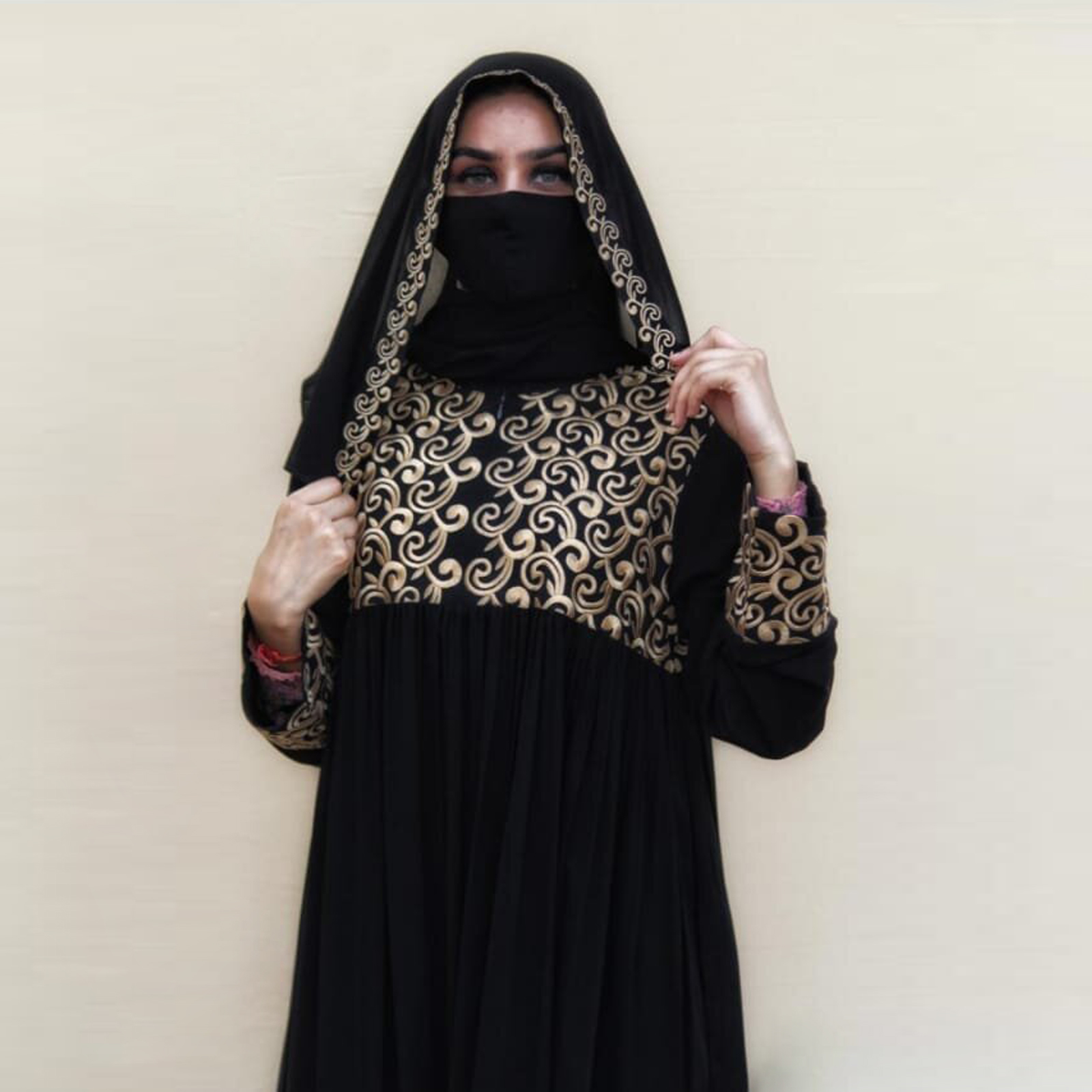 salma abaya shop